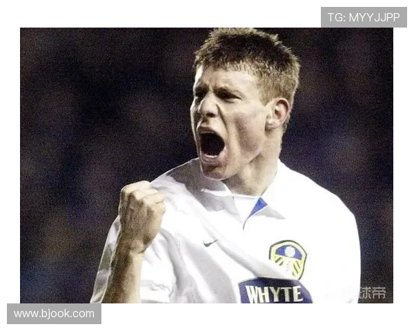 电讯报：米尔纳首秀换下威尔科克斯揭示秘密