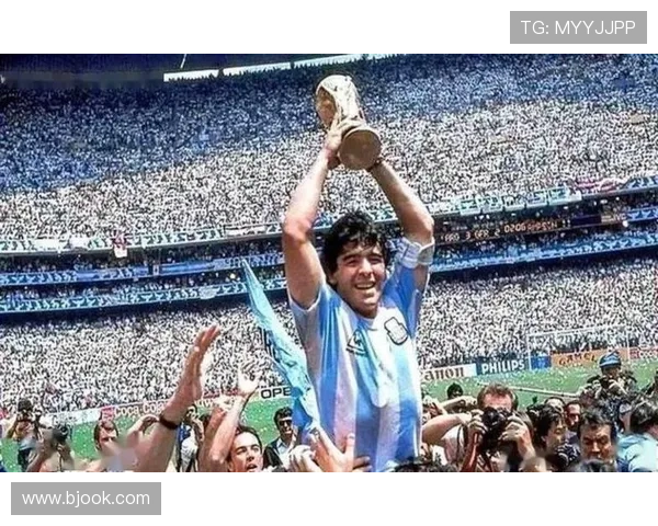 毛剑卿：梅西不算球王 马拉多纳才是真正的